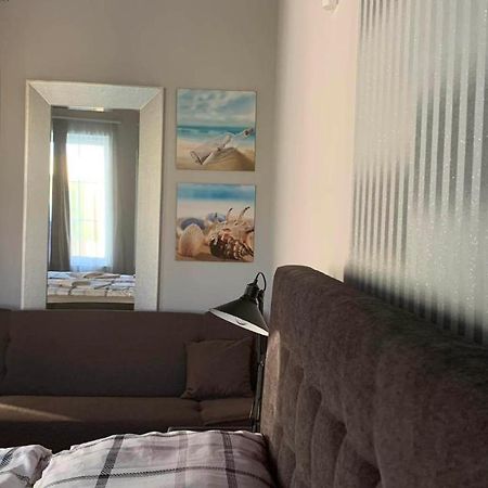 Mediterran Apartman With Pool Siófok Exterior foto